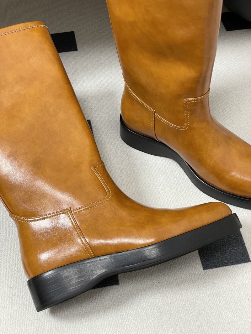 L0r0 P1ana boots